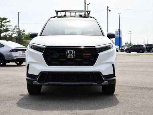 Platinum White Pearl 2026 Honda CR-V Hybrid TrailSport AWD
