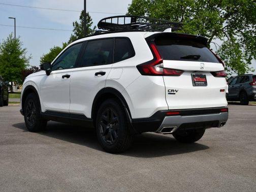 Platinum White Pearl 2026 Honda CR-V Hybrid TrailSport AWD