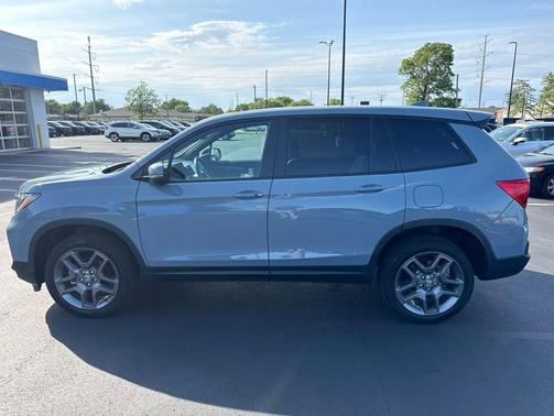 Sonic Gray Pearl 2023 Honda Passport EX-L
