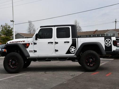 2022 Jeep Gladiator Mojave 4x4