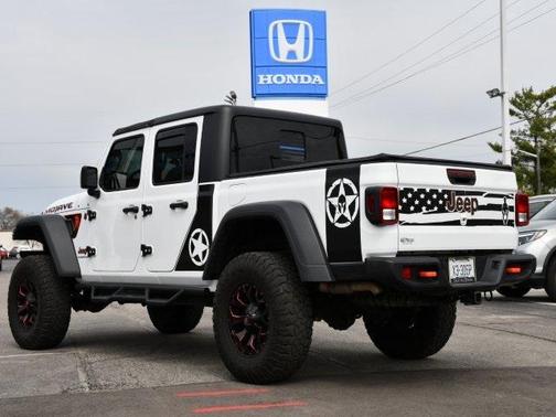 2022 Jeep Gladiator Mojave 4x4