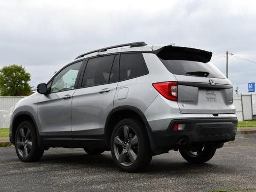 2021 Honda Passport AWD Touring