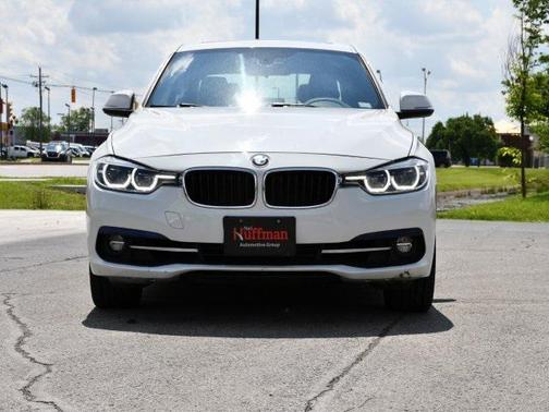 2018 BMW 330 xDrive