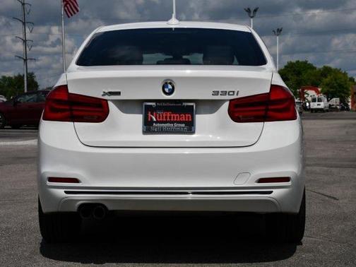 2018 BMW 330 xDrive