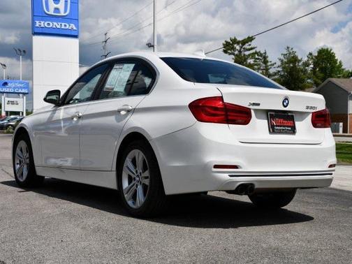 2018 BMW 330 xDrive
