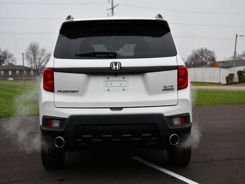 2022 Honda Passport AWD Elite