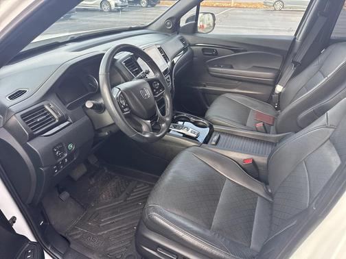 2022 Honda Passport AWD Elite