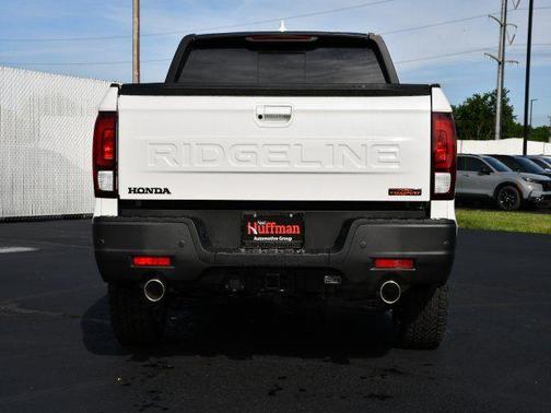 Platinum White Pearl 2026 Honda Ridgeline TrailSport
