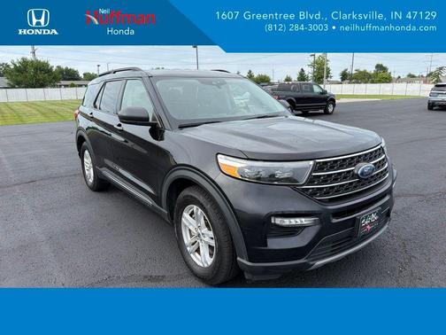 Agate Black Metallic 2022 Ford Explorer XLT