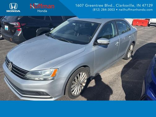 2015 Volkswagen Jetta Auto SE w/Connectivity/Navigation