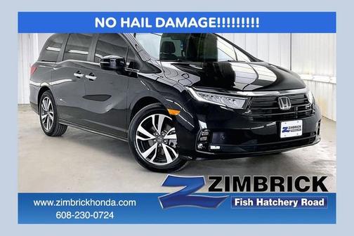 Crystal Black Pearl 2024 Honda Odyssey