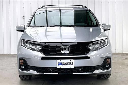 Solar Silver Metallic 2026 Honda Odyssey