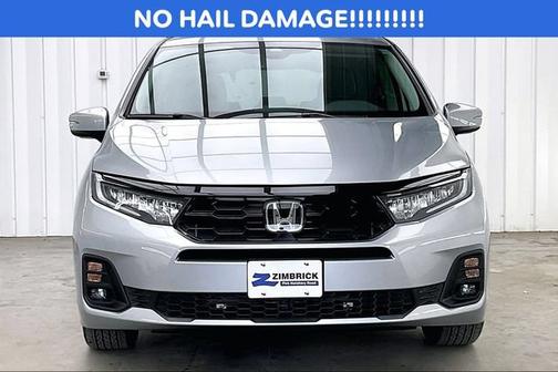 Solar Silver Metallic 2026 Honda Odyssey