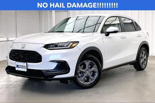 Platinum White Pearl 2026 Honda HR-V