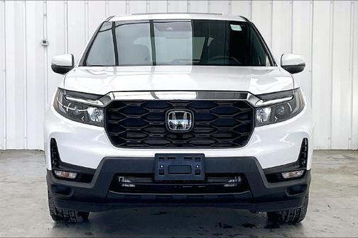 Platinum White Pearl 2024 Honda Passport