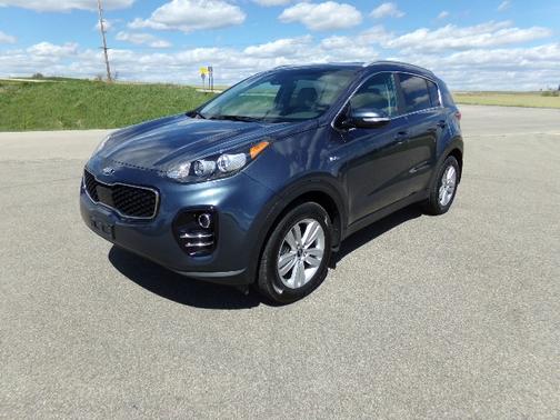 Blue 2018 Kia Sportage LX