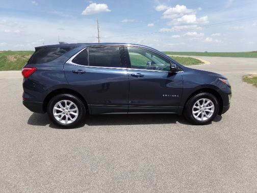 Blue 2019 Chevrolet Equinox LT