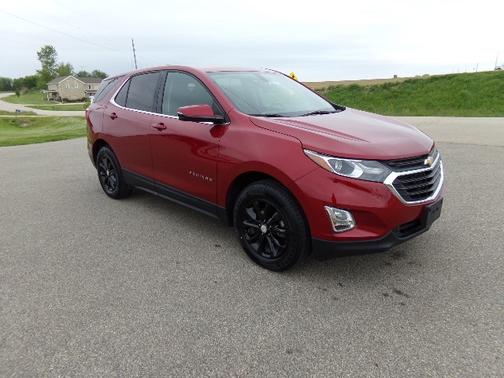 Red 2018 Chevrolet Equinox LT
