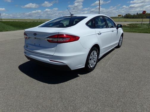 White 2019 Ford Fusion S