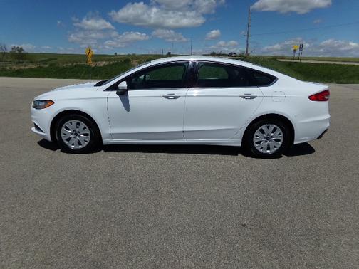 White 2019 Ford Fusion S