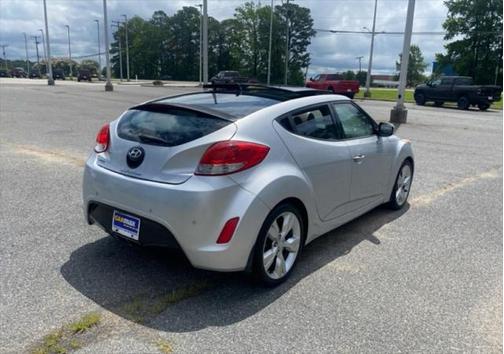 2012 Hyundai Veloster Base