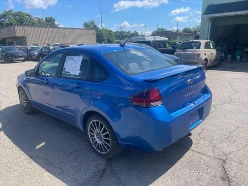 2011 Ford Focus SES
