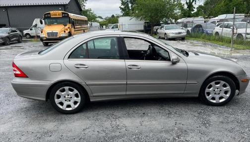 2005 Mercedes-Benz C-Class C240