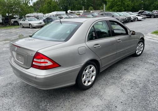 2005 Mercedes-Benz C-Class C240