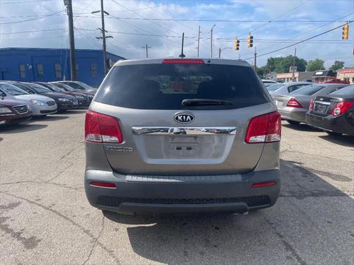 2013 Kia Sorento LX