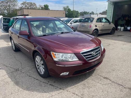 2010 Hyundai SONATA Limited