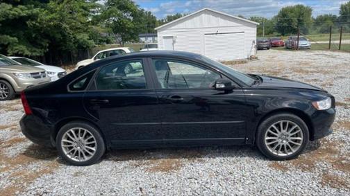 2010 Volvo S40 Base