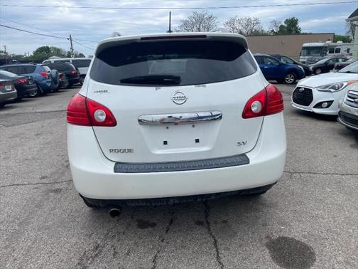 2011 Nissan Rogue SV