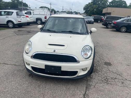 2011 MINI Cooper S Base