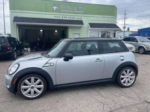 2009 MINI Cooper S Base