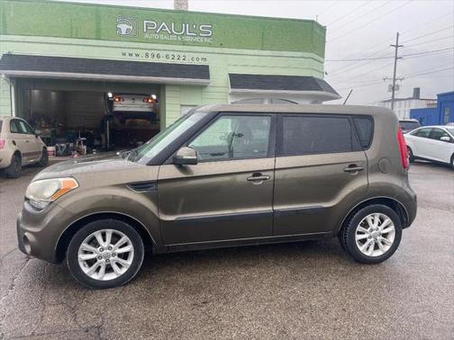 2012 Kia Soul +