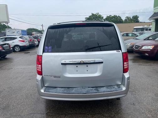 2008 Chrysler Town & Country Touring