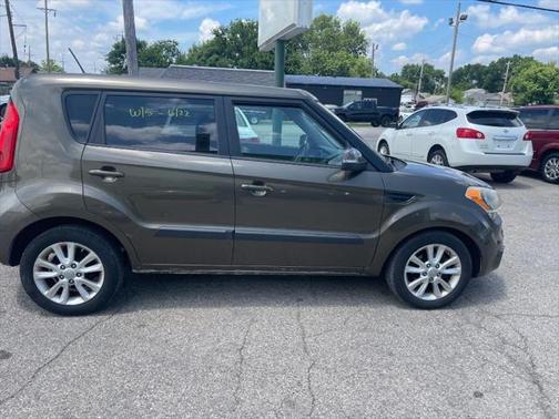 2013 Kia Soul +
