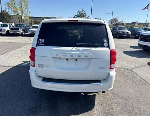 2011 Dodge Grand Caravan Crew