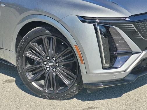 2026 Cadillac LYRIQ V Premium