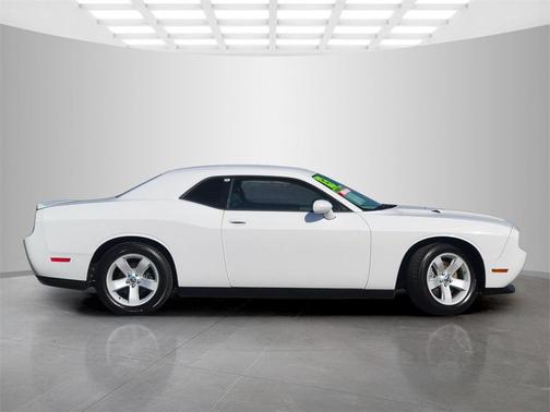 2013 Dodge Challenger SXT