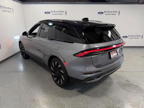 2024 Lincoln Nautilus Reserve