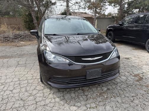 2017 Chrysler Pacifica Touring