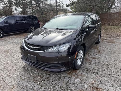 2017 Chrysler Pacifica Touring