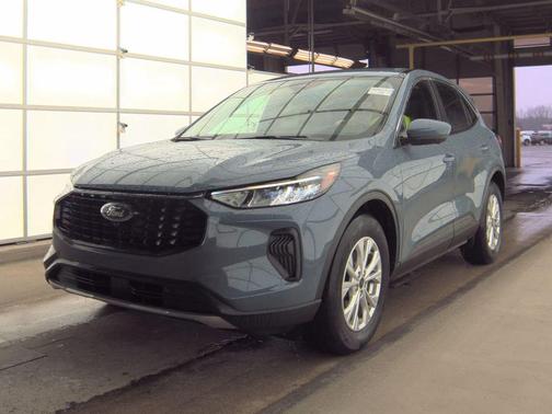 Vapor Blue Metallic 2023 Ford Escape Active