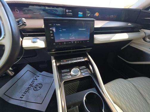 2024 Lincoln Nautilus Black Label