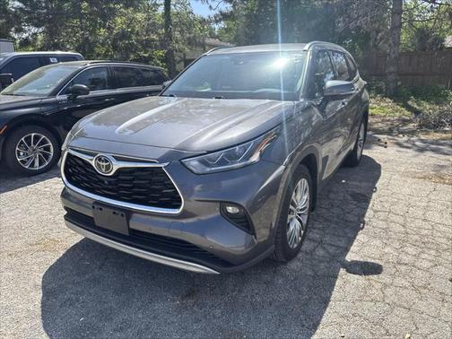 2021 Toyota Highlander Platinum