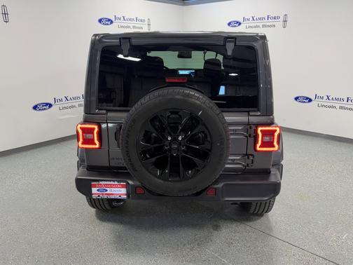 2025 Jeep Wrangler 4xe Sahara