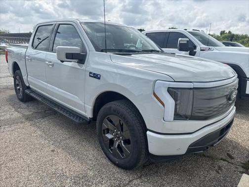 2024 Ford F-150 Lightning LARIAT