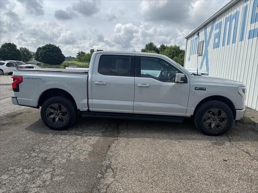 2024 Ford F-150 Lightning LARIAT