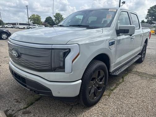 2024 Ford F-150 Lightning LARIAT